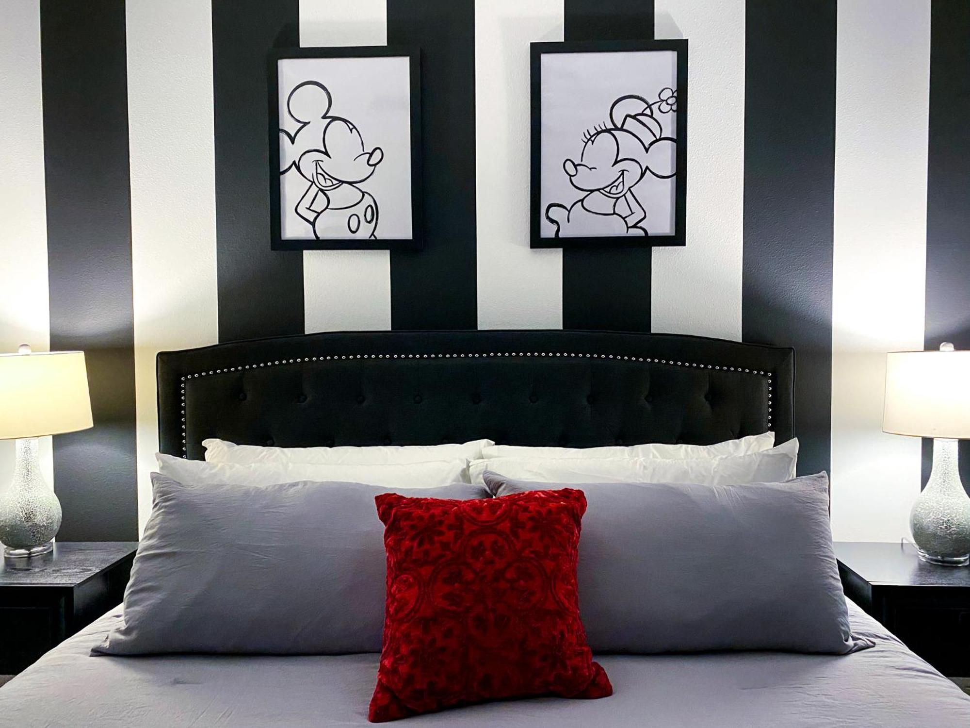 Magical Family Vacation Home Near Disney World At Storey Lake, Star Wars Gameroom, Pool, Theater, Mickey Slide, Sleeps Up To 28 Kissimmee Dış mekan fotoğraf