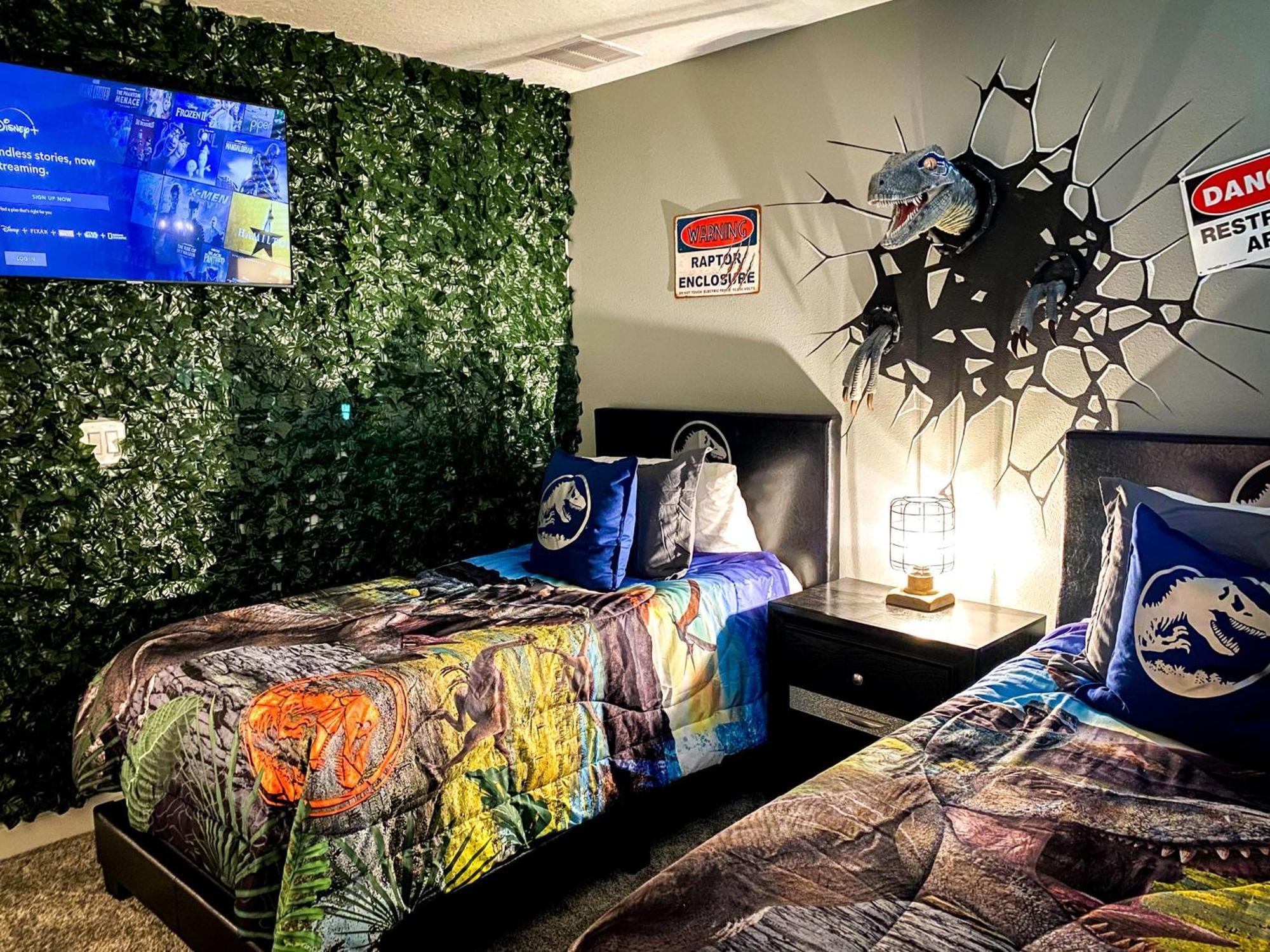 Magical Family Vacation Home Near Disney World At Storey Lake, Star Wars Gameroom, Pool, Theater, Mickey Slide, Sleeps Up To 28 Kissimmee Dış mekan fotoğraf